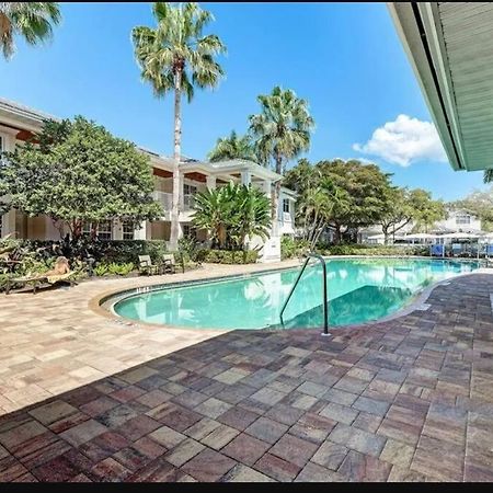 1 Bedroom , 1 Bath With Kitchen At Img Bradenton Exterior photo