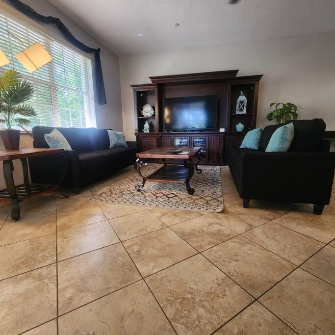 1 Bedroom , 1 Bath With Kitchen At Img Bradenton Exterior photo